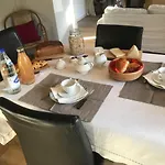 La Ferme Aux Oiseaux Rum i privatbostad *