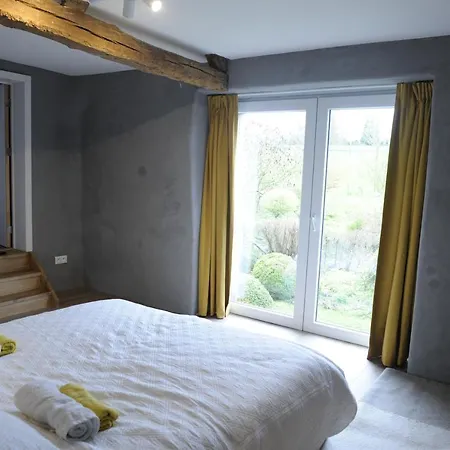 La Ferme Aux Oiseaux Alloggio in famiglia Beaumont