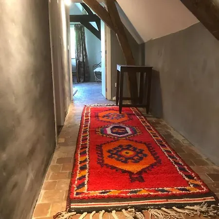 La Ferme Aux Oiseaux *