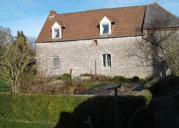 La Ferme Aux Oiseaux Homestay Beaumont