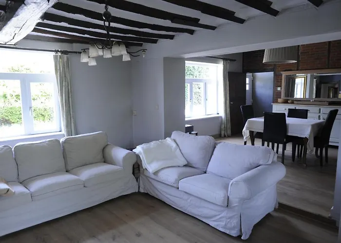 La Ferme Aux Oiseaux Beaumont