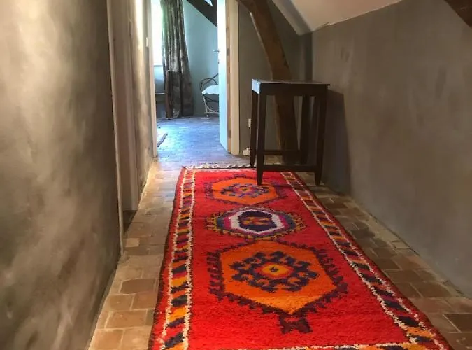 La Ferme Aux Oiseaux *